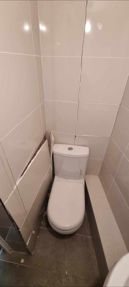 Builder: Image 4